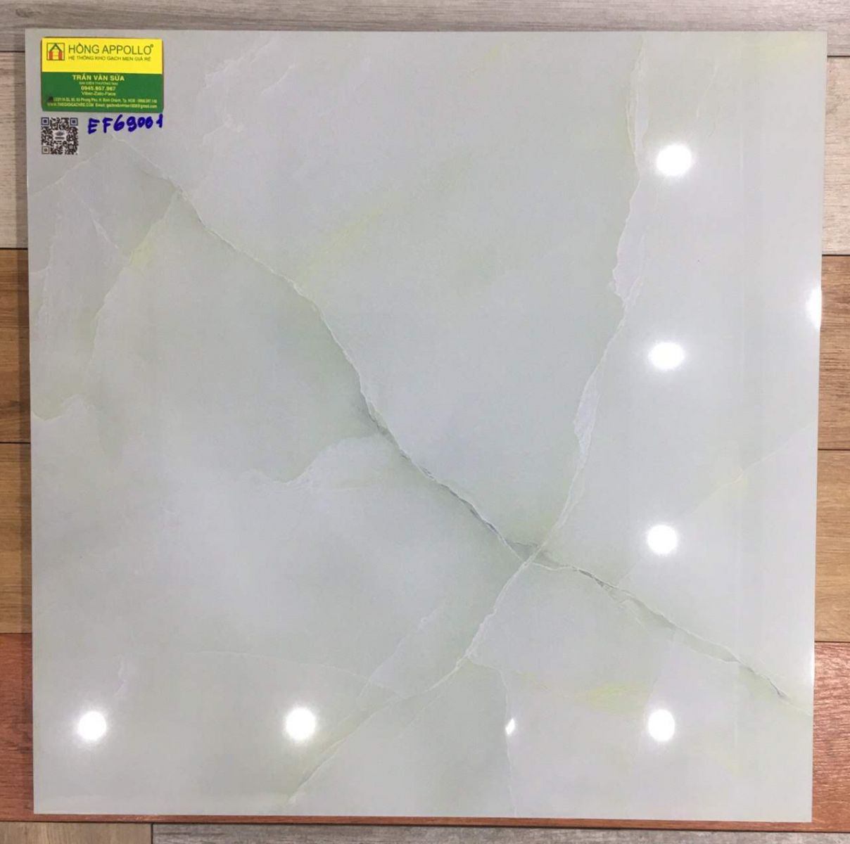 Đá bóng kiếng 60x60 ý mỹ