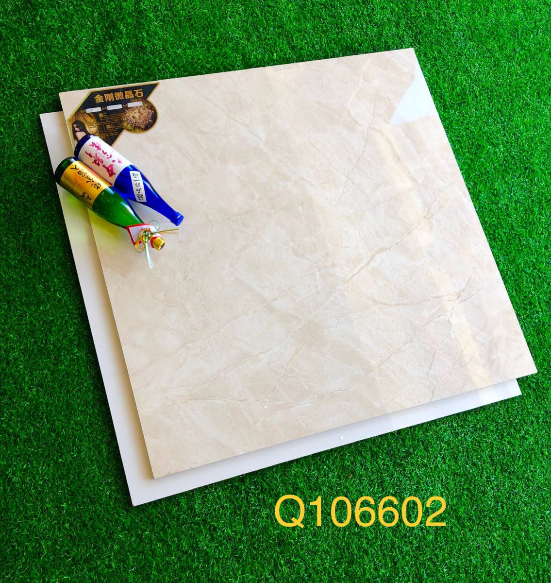 gạch 100x100 trung quốc bóng kiếng