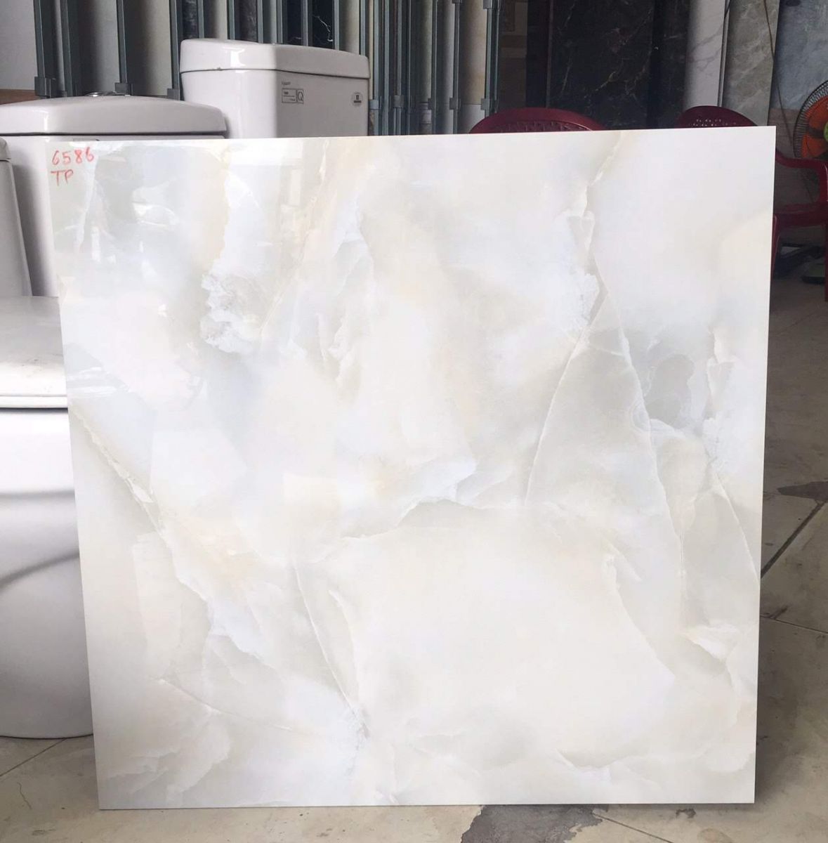 Gạch bóng kiếng 60x60 lát nền