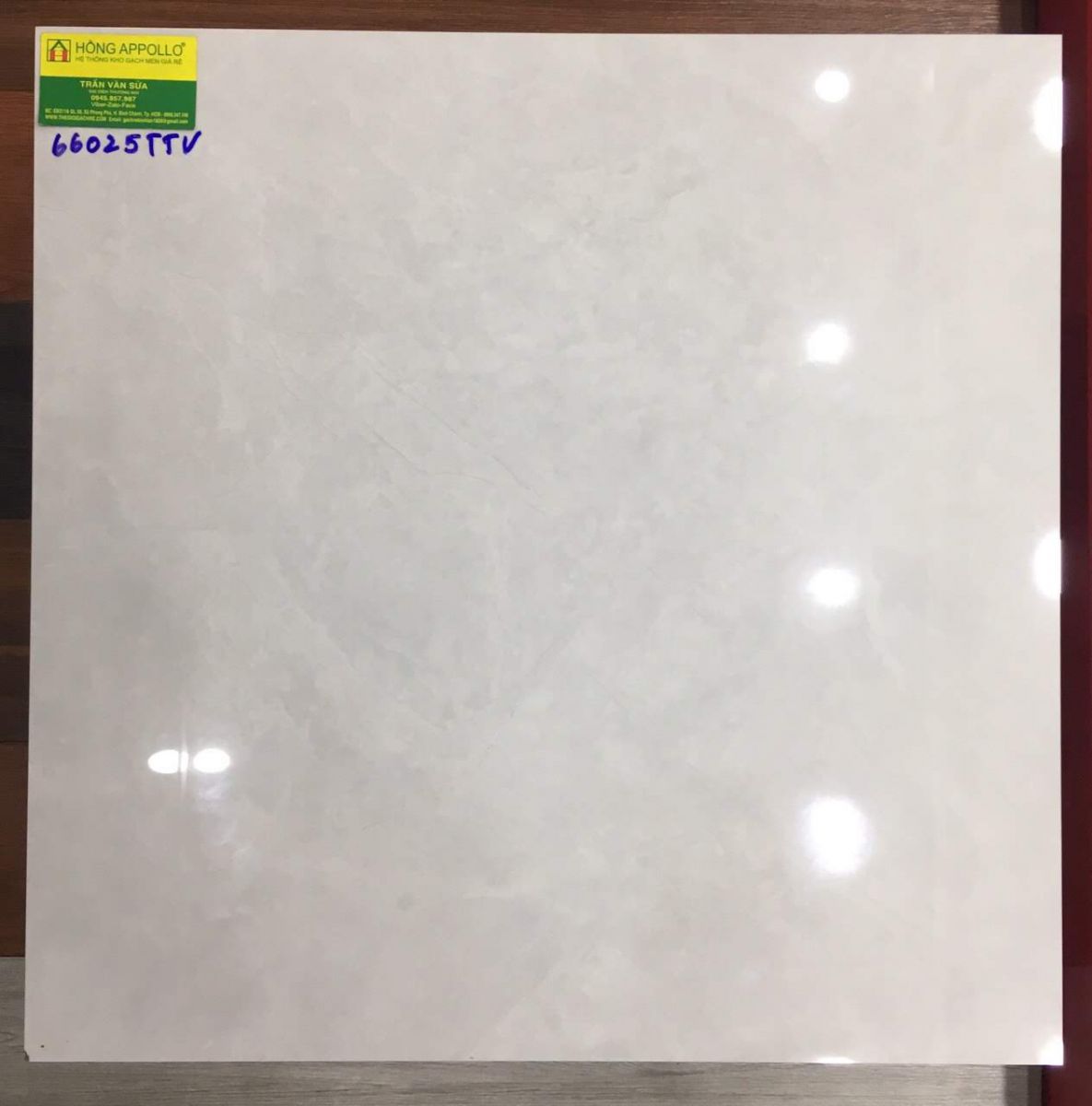 Gạch bóng kiếng 60x60 tồn kho