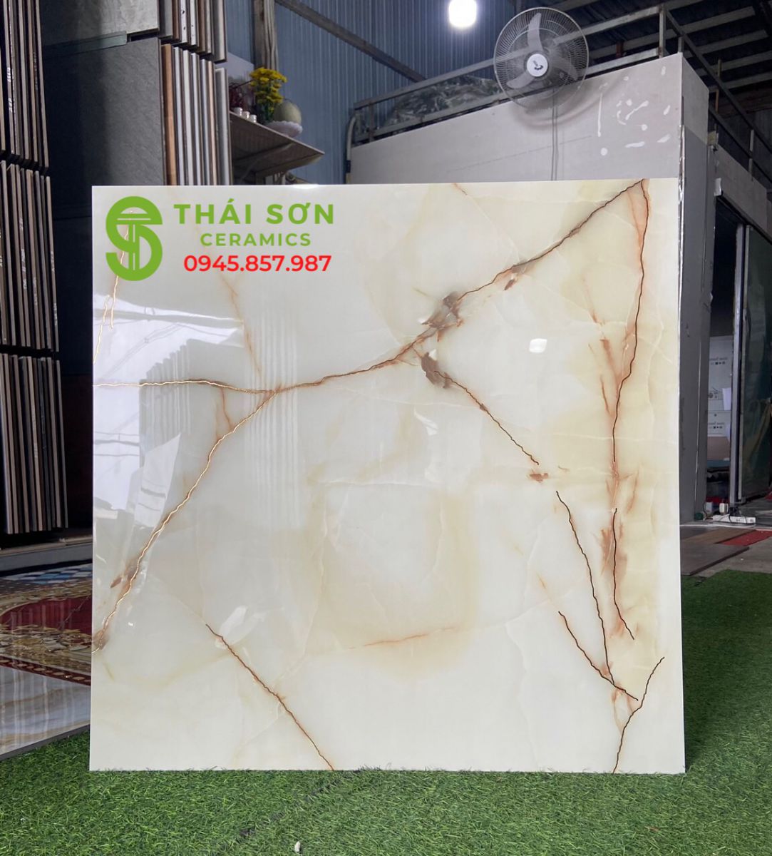 gạch lát nền trung quốc 80x80 khắc kim mới
