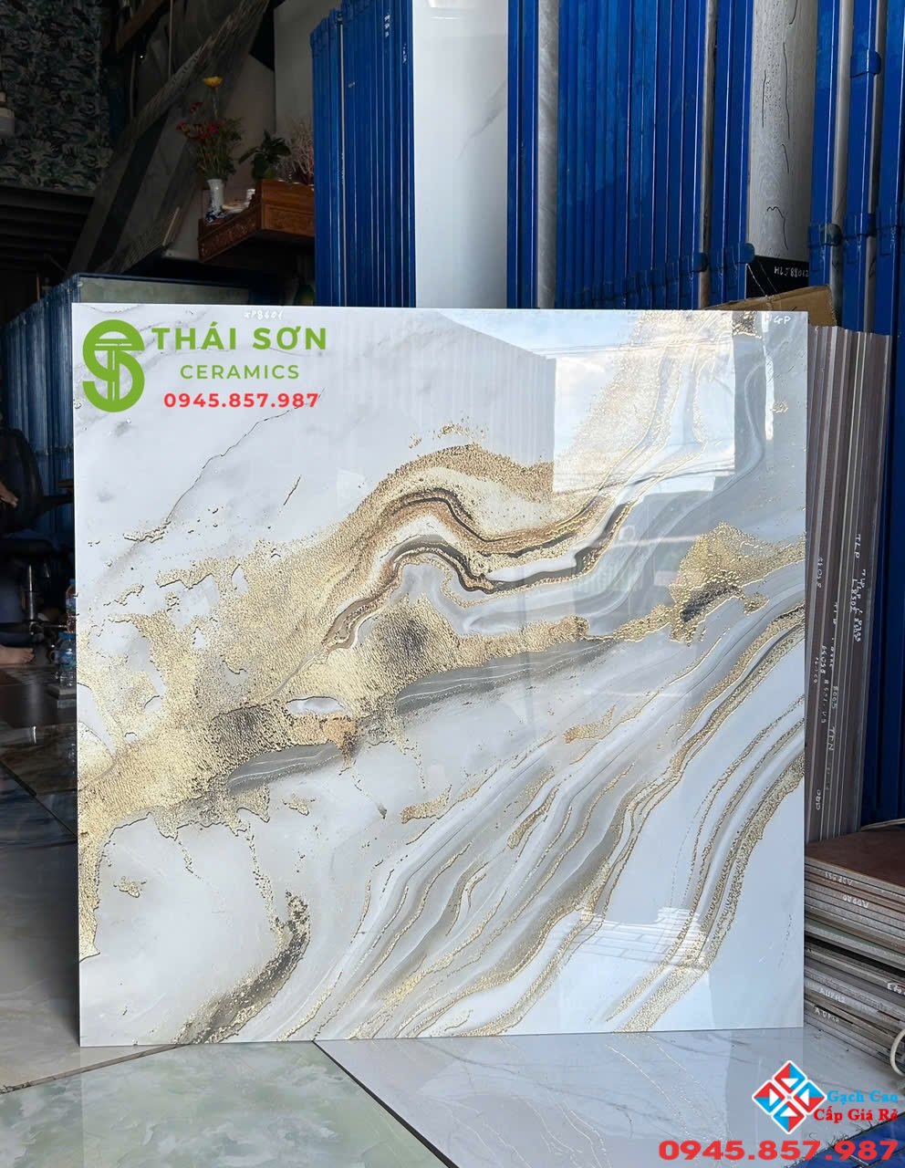Gạch trung quốc 80x80 lát nền giả đá Onyx marble nhũ vàng