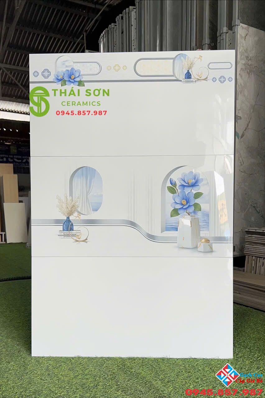 Gạch bóng kiếng 30x60 takao trắng trơn ốp tường