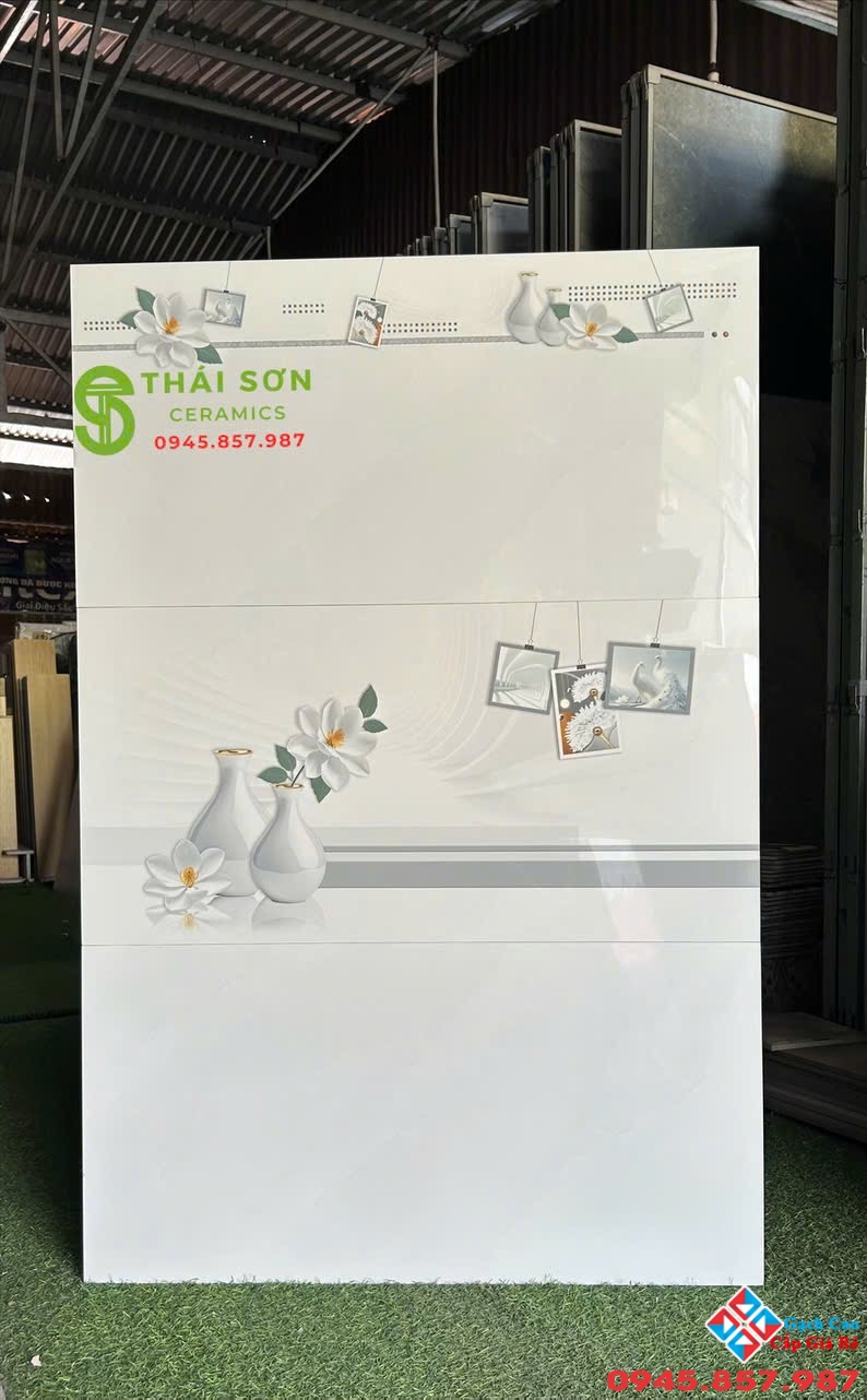 Gạch vitto hoàn mỹ 40x80 ốp tường bóng kiếng trắng xám