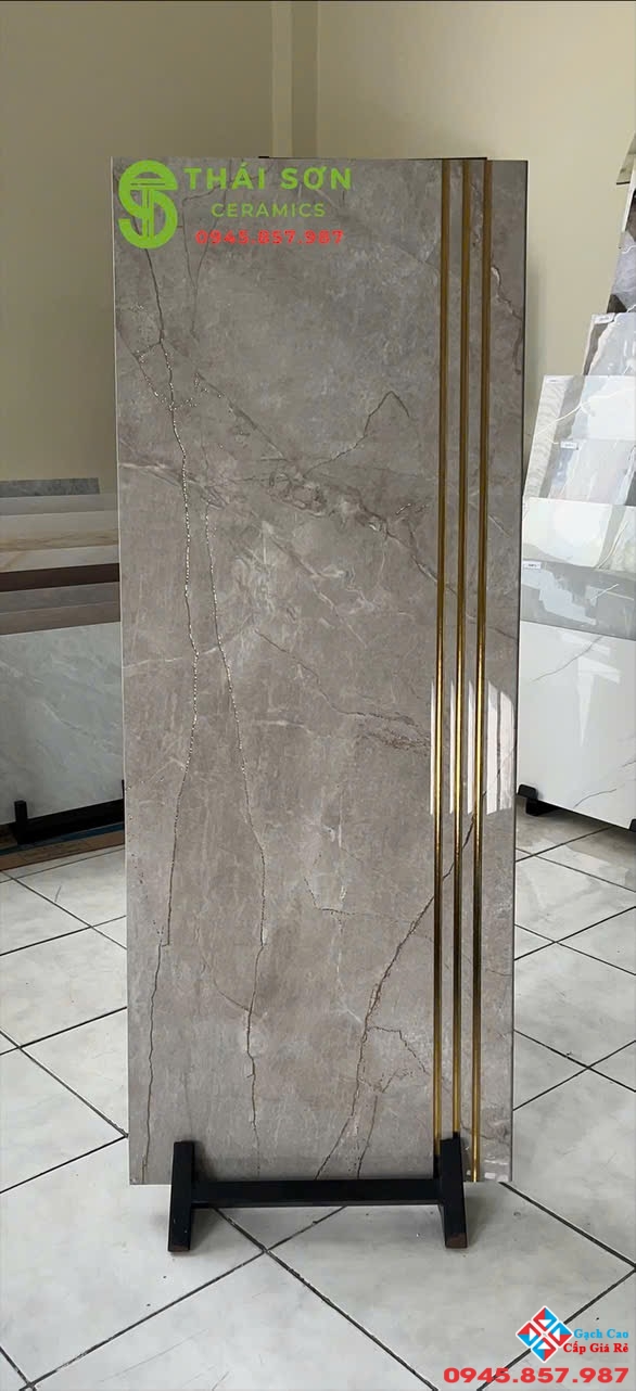 Gạch cầu thang 47x120 trung quốc màu xám nâu trầm