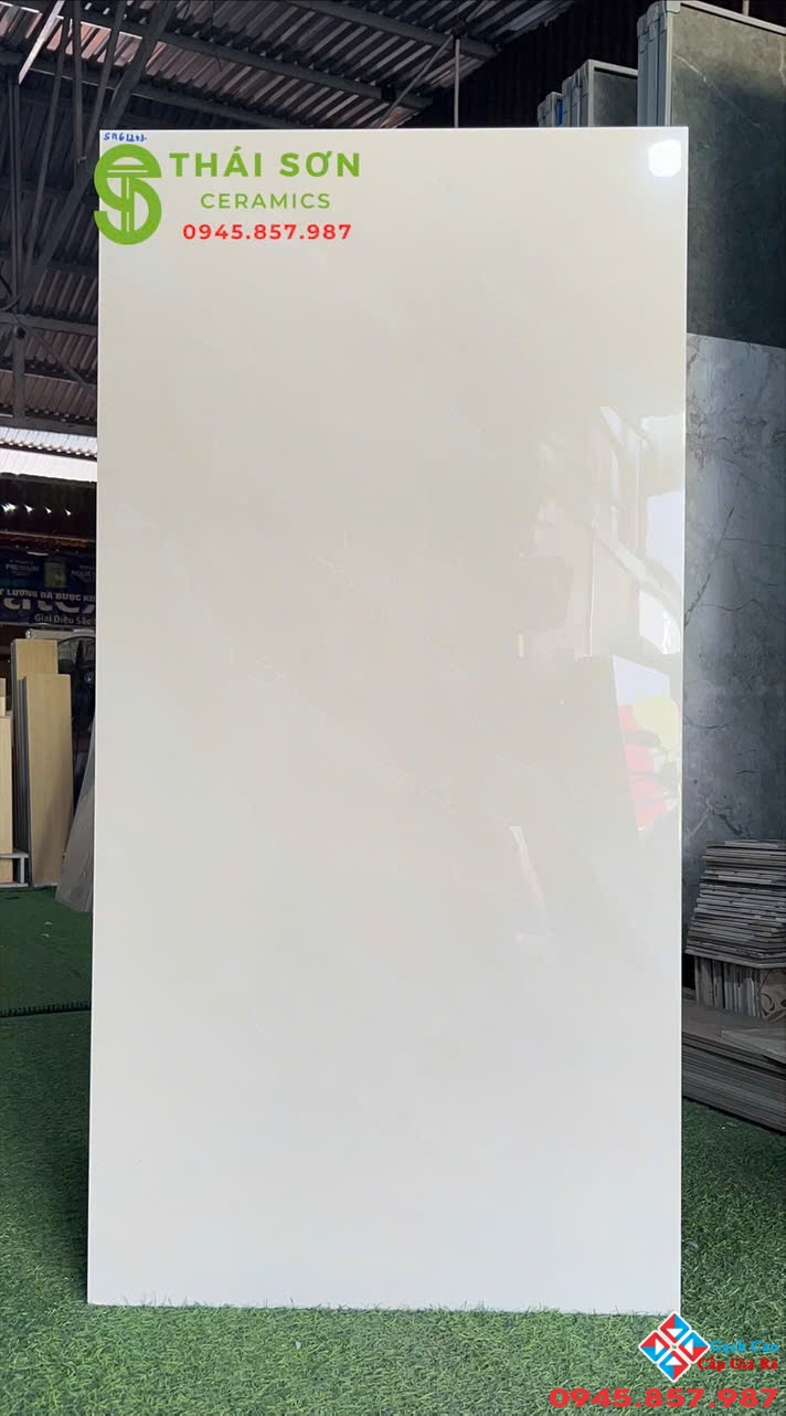 Gạch cmc lát nền 60x120 bóng kiếng màu kem vàng