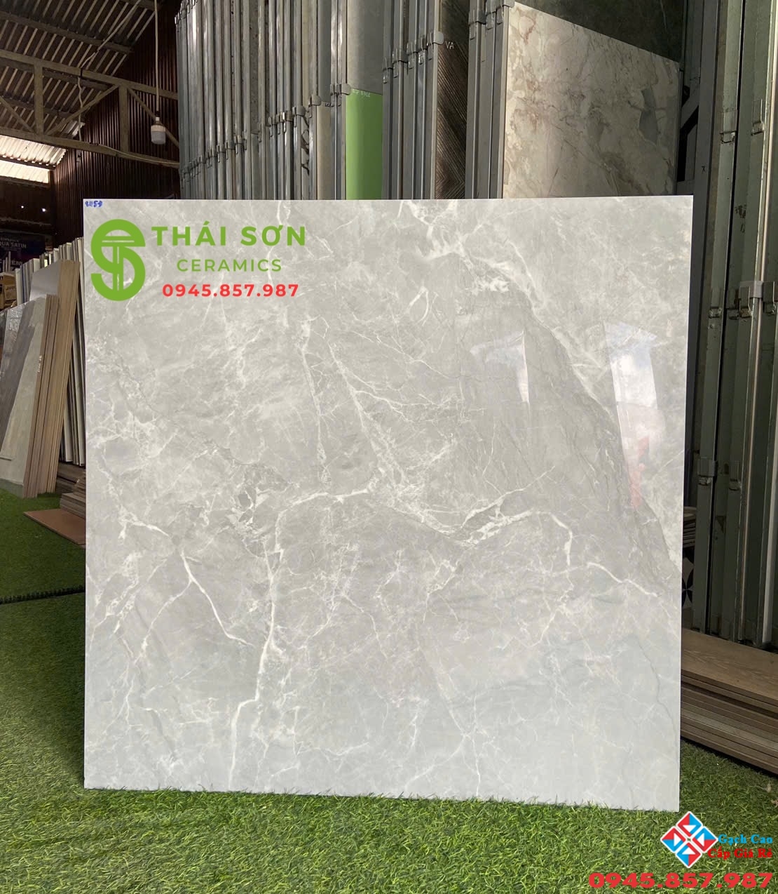 Gạch toko bóng kính 80x80 lát nền nhà màu xám vân