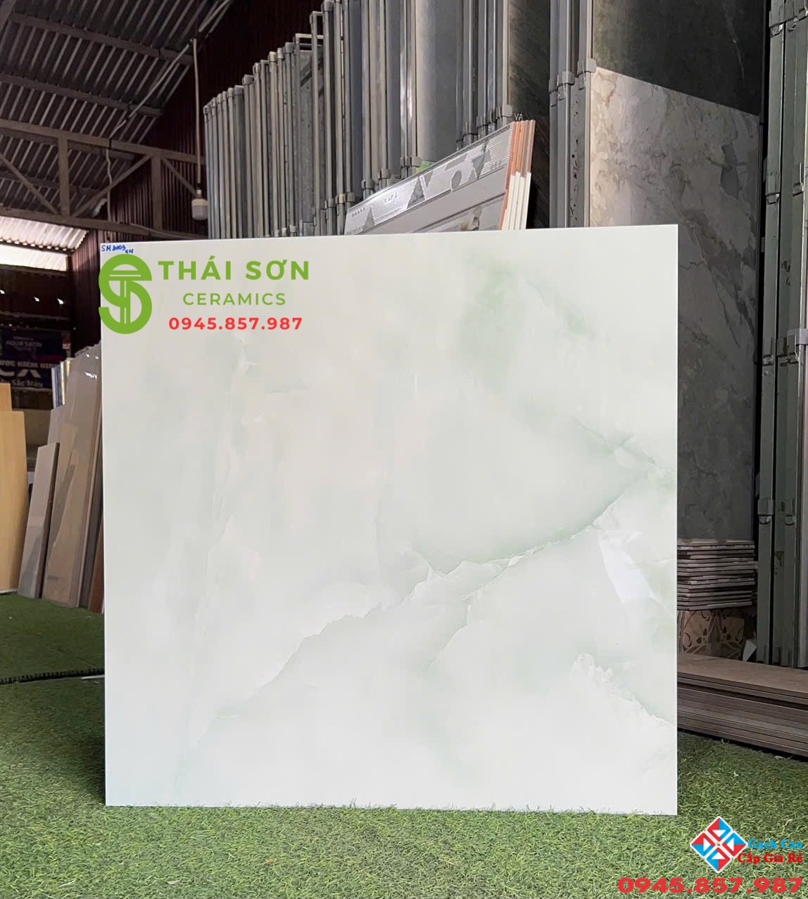 Gạch Takao bóng kính 80x80 màu xanh vân đá Onyx