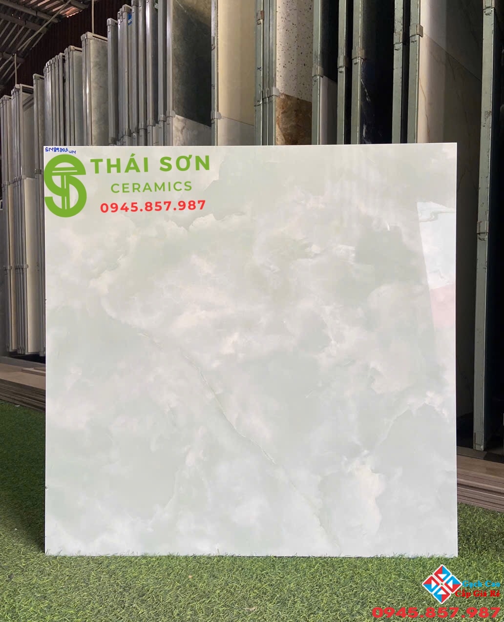 Gạch lát nền 80x80 takao bóng kiếng đồng chất màu xanh lá đẹp