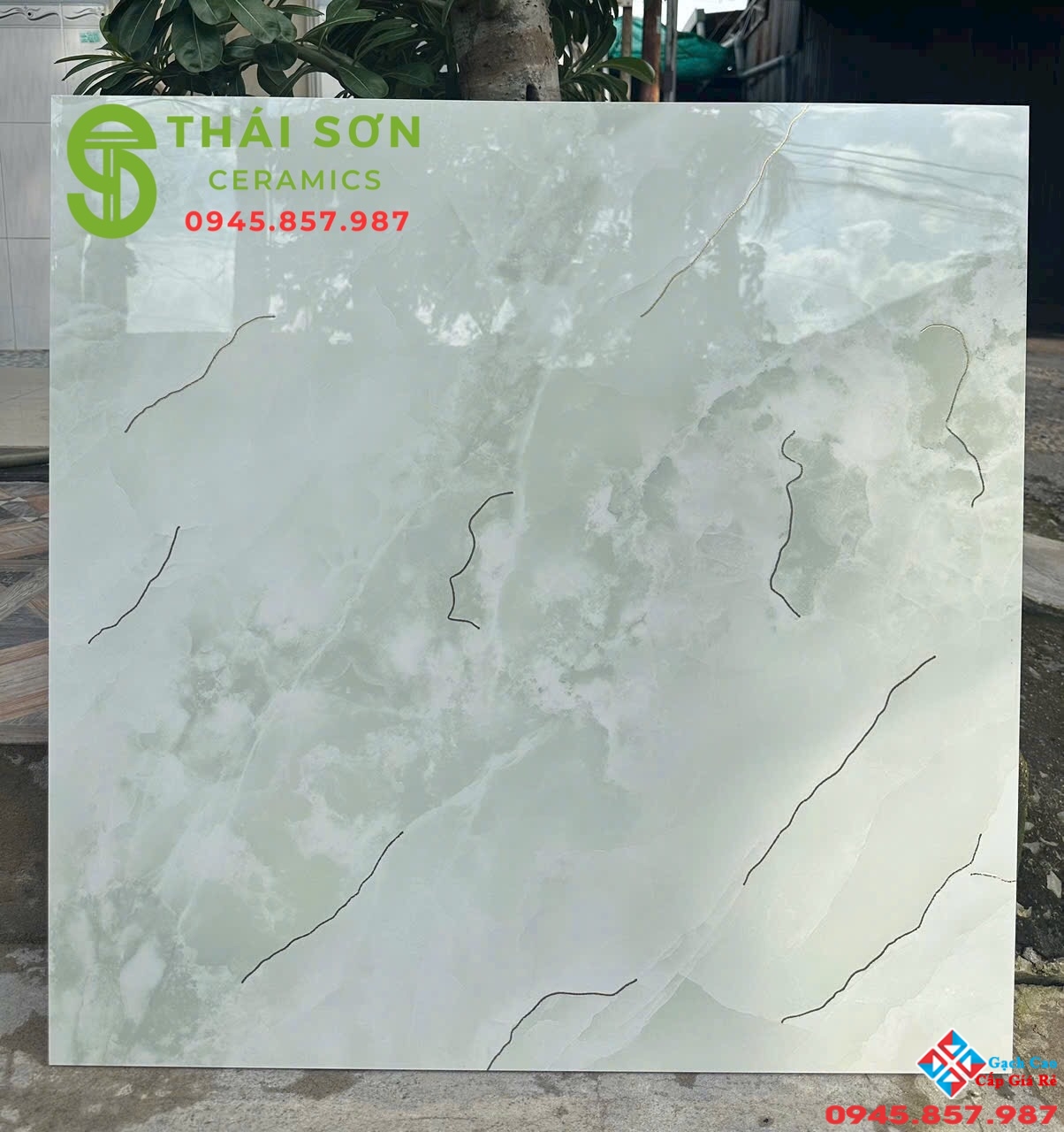 Gạch màu xanh khắc kim 80x80 bóng kiếng đồng chất trung quốc