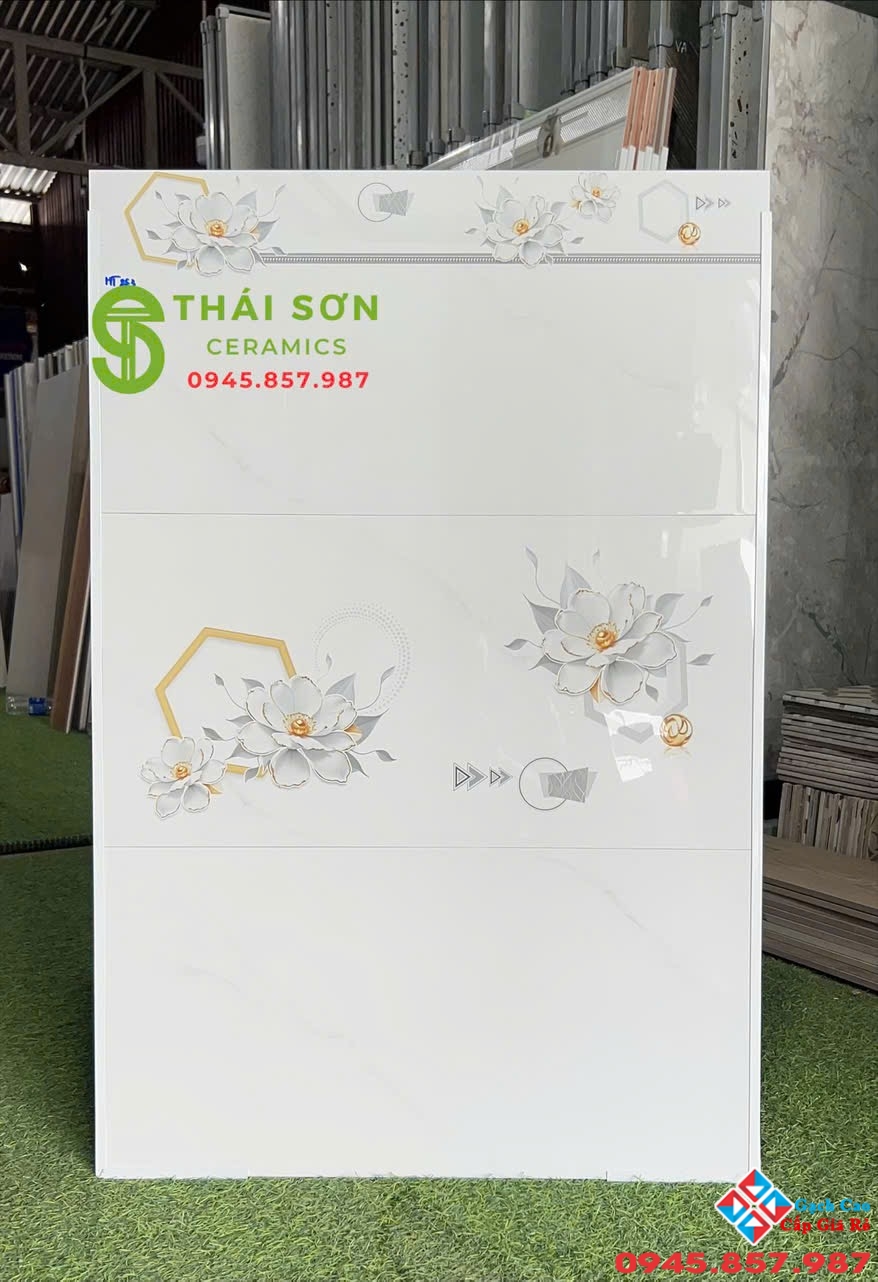Gạch hà thanh 30x60 ốp tường màu trắng vân bóng kiếng