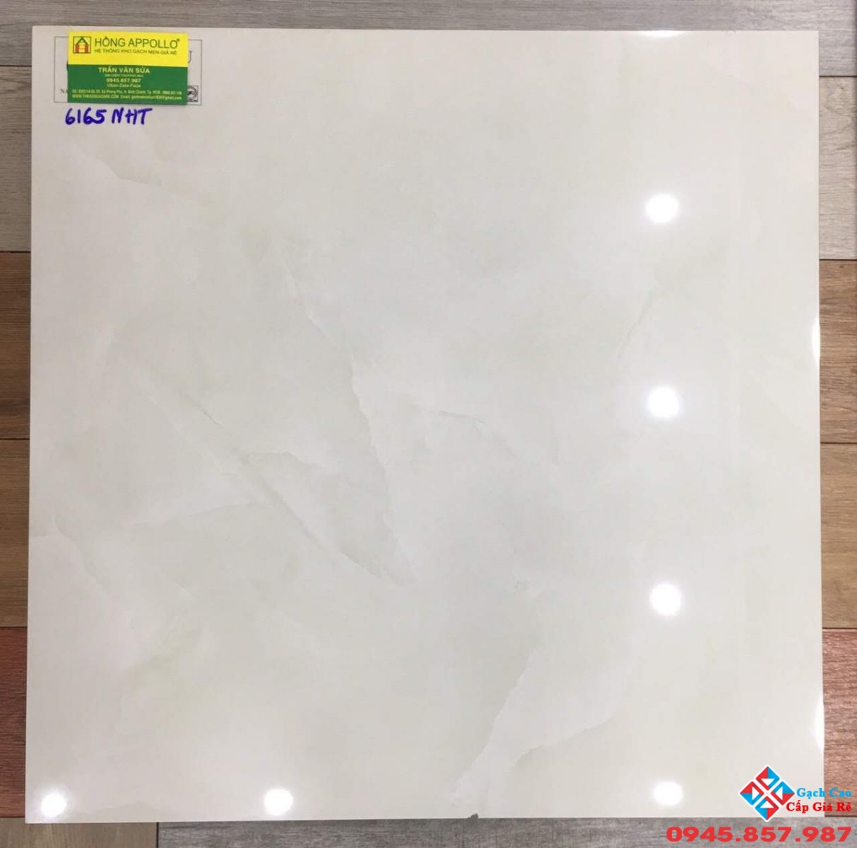 Gạch bóng kiếng 60x60 giá rẻ quận 3