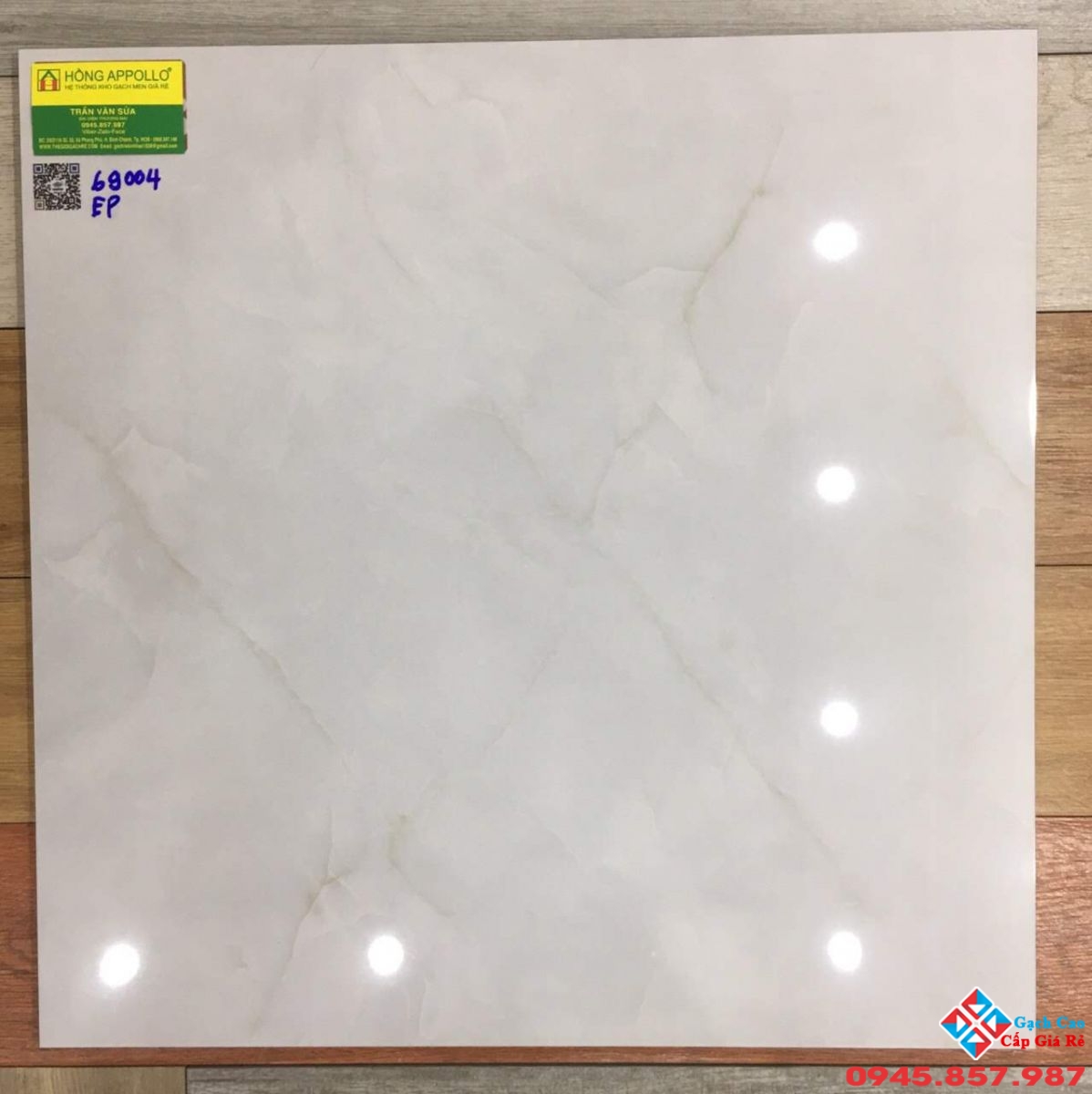 đá bóng kiếng 60x60 lát nền ý mỹ