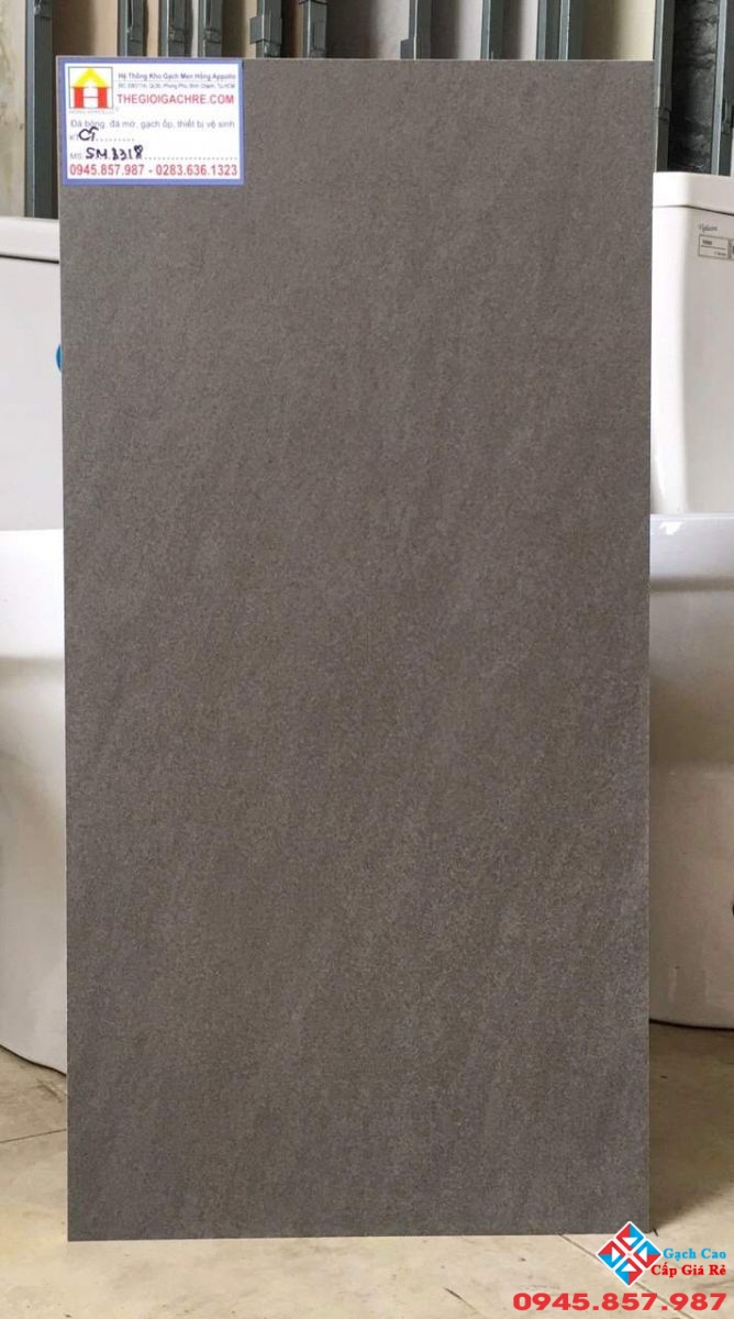 Gạch 30x60 ốp tường tông đậm