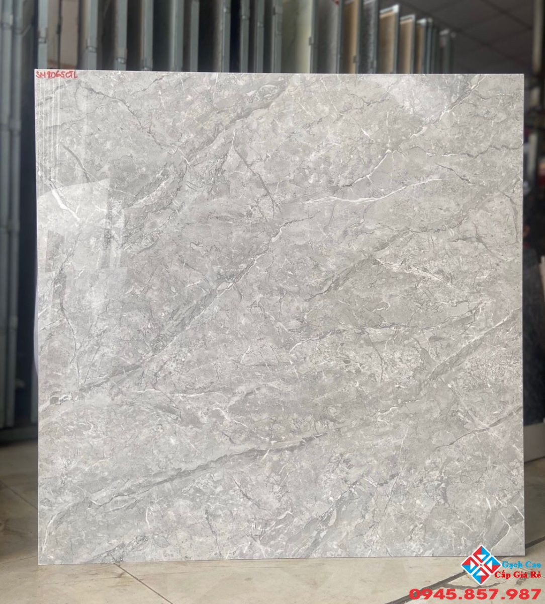 Gạch 80x80 bóng kiếng