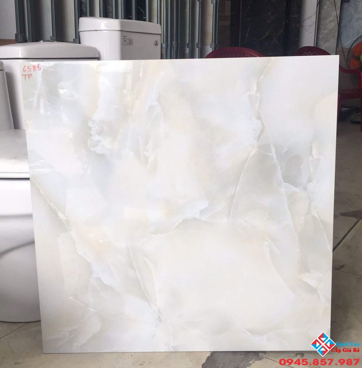 Gạch bóng kiếng 60x60 lát nền