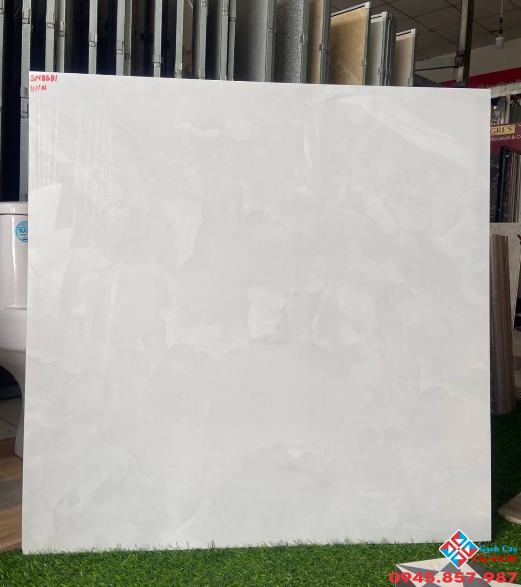 gạch bóng kiếng 80x80 unimax-1