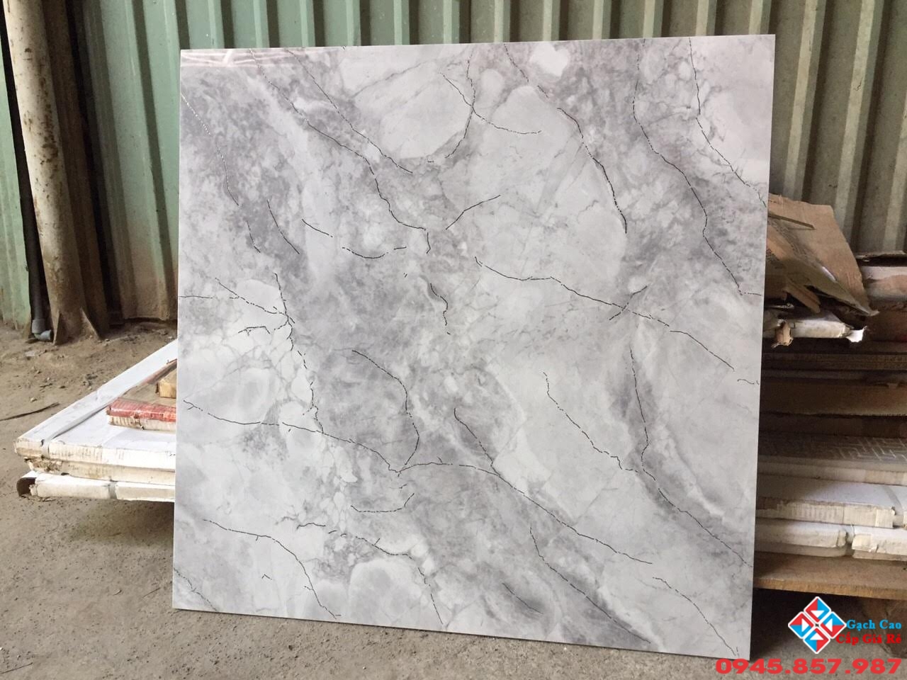 Gạch khắc kim 80x80 nhập khâu