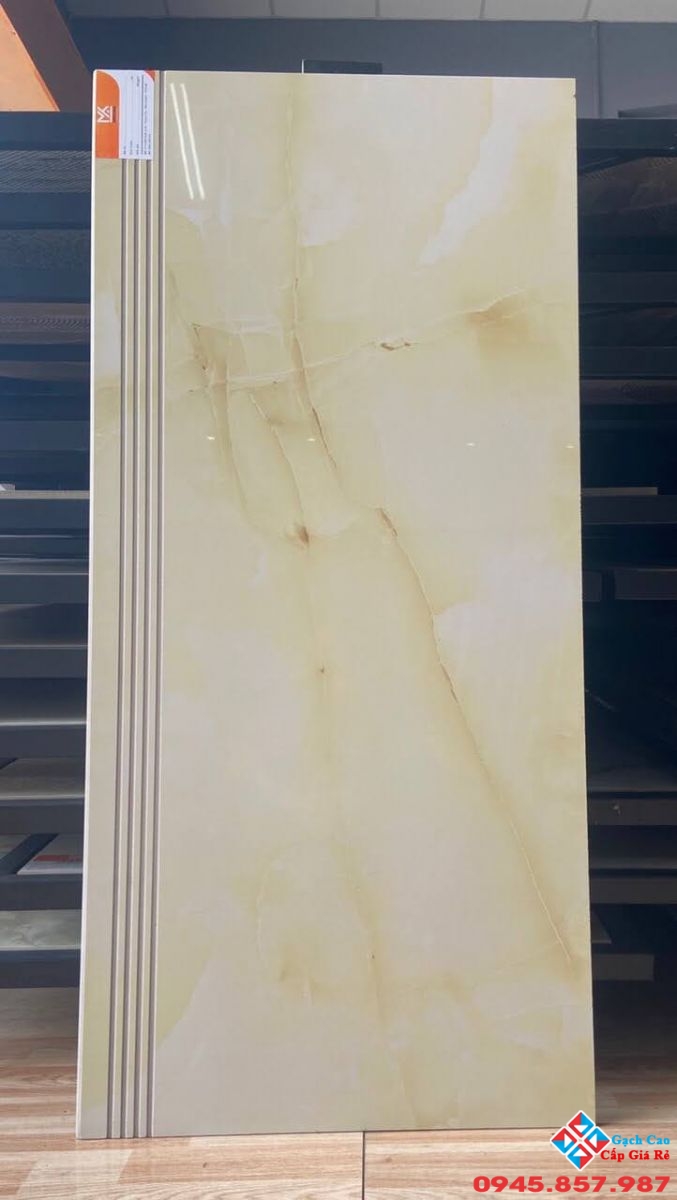 Gạch lát cầu thang 47x100 cao cấp