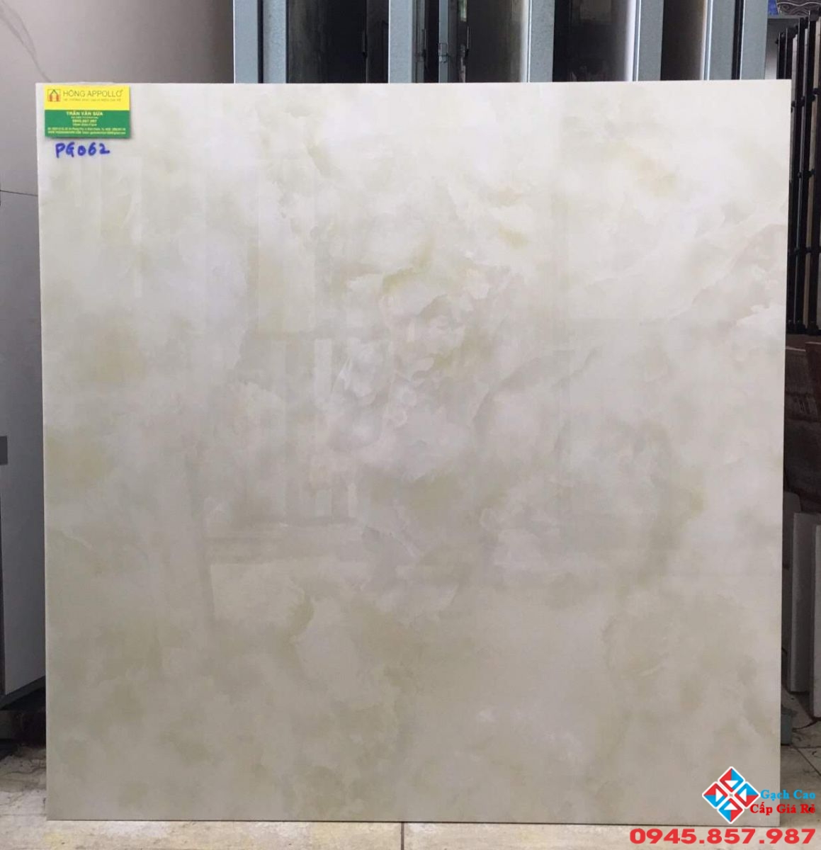 Gạch vi tinh 80x80 lát nền trung quốc