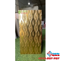 Gạch mạ vàng ốp tường trang trí 30x60 nhập khẩu sang chảnh