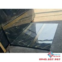 Gạch cầu thang cao cấp khắc kim vàng mới đẹp