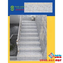 Gạch granite lót cầu thang 47x120 khắc kim hoa cương