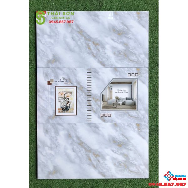 Gạch 40x80 ốp tường bóng kiếng phương nam tại Q8