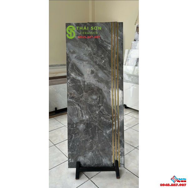 Gạch cầu thang 47x120 trung quốc màu xám đen vân đá