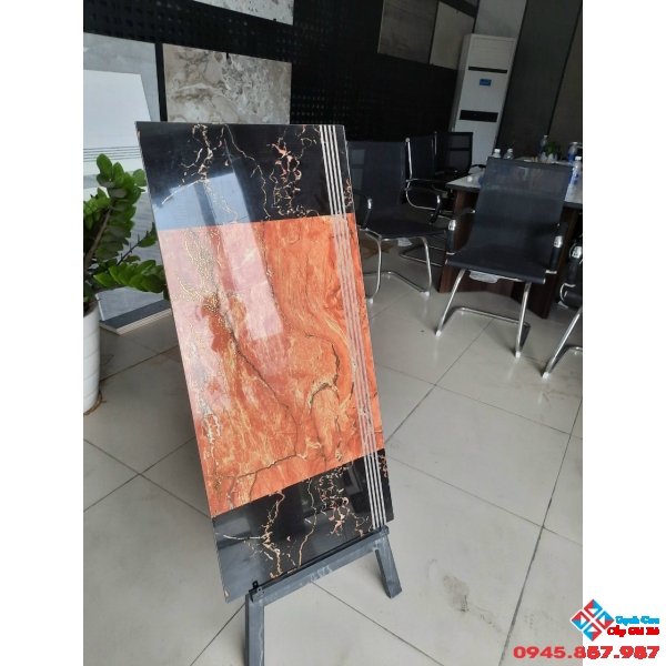 Gạch lót cầu thang 47x120 ánh kim vàng trung quốc