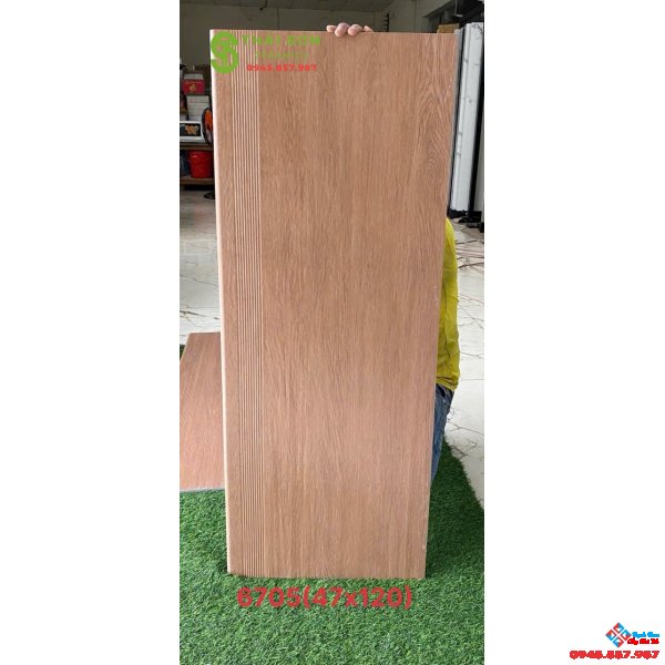 Gạch ốp cầu thang 47x120 giả gỗ trung quốc