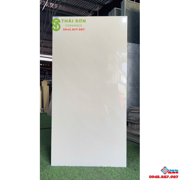 Gạch cmc lát nền 60x120 bóng kiếng màu kem vàng