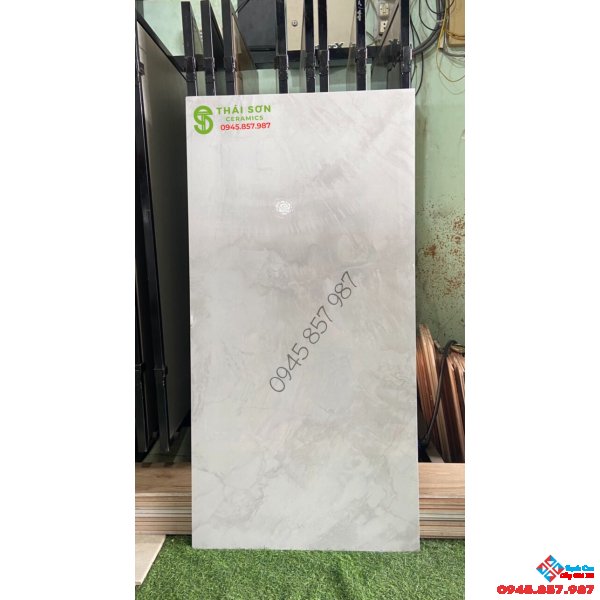 Gạch phòng khách 60x120 nhập khẩu cao cấp