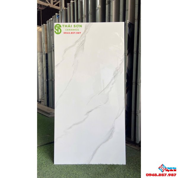 Gạch lát nền 60x120 fushita trắng vân mây bóng kiếng