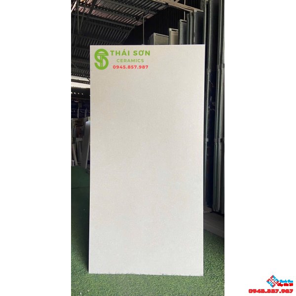 Gạch vito matt mờ 60x120 lát nền tông vàng kem 