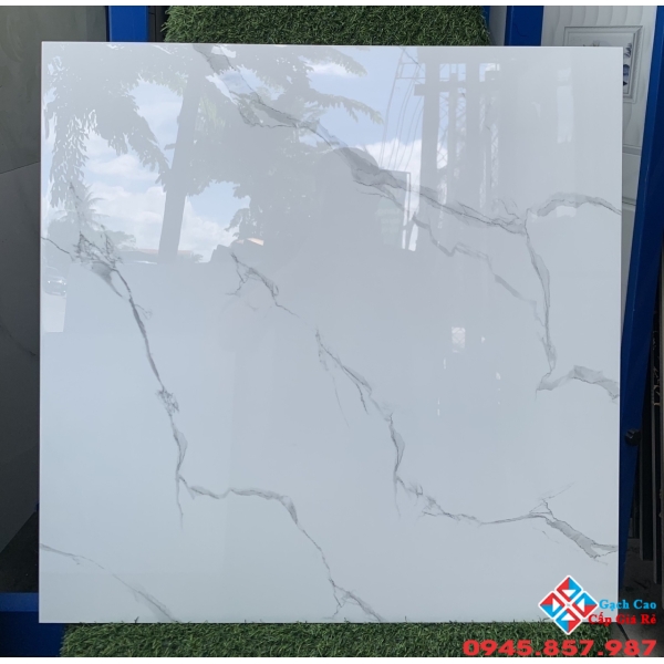 Gạch lát nền vi tinh bóng kim cương 60x60 vân mây trắng mới