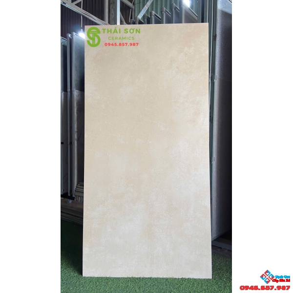 Gạch ấn độ 80x160 lát nền baby skin màu vàng da bò 