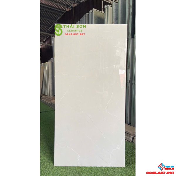 Gạch 60x120 ấn độ bóng kiếng ốp tường phòng khách