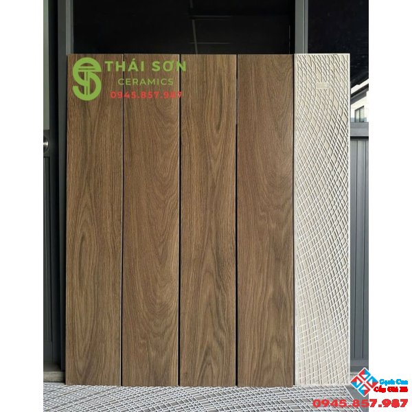 Gạch giả gỗ 20x120 trung quốc lát nền màu nâu sẫm ngả rêu