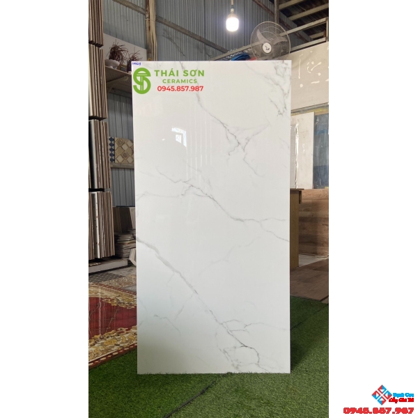 Gạch nhập khẩu bóng kiếng lát nền 60x120 vân mây trắng