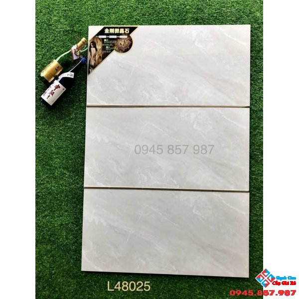 Gạch 40x80 ốp tường nhập khẩu