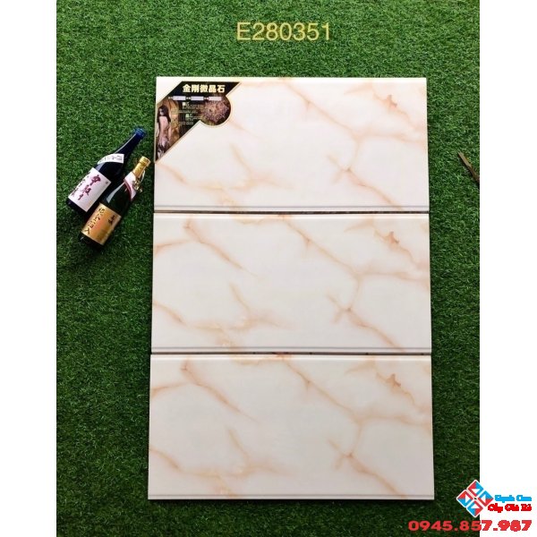 Gạch ốp tường trung quốc 40x80 bóng vân đá cao cấp