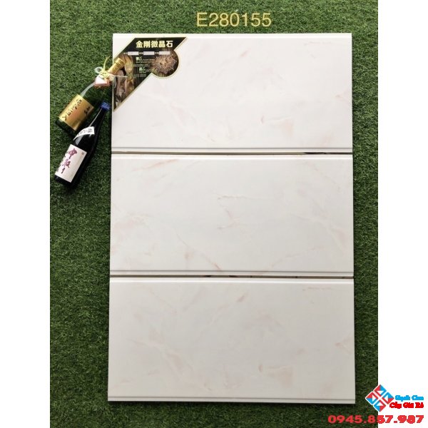 Gạch ốp tường 40x80 trung quốc tại tphcm